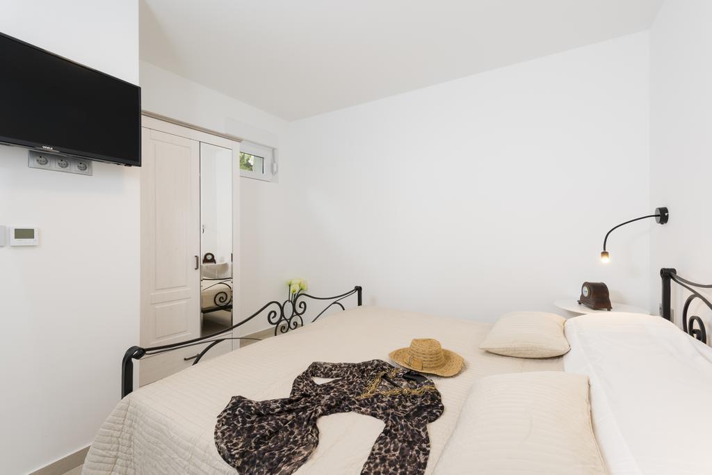 חוואר Hvar Villa Maris מראה חיצוני תמונה